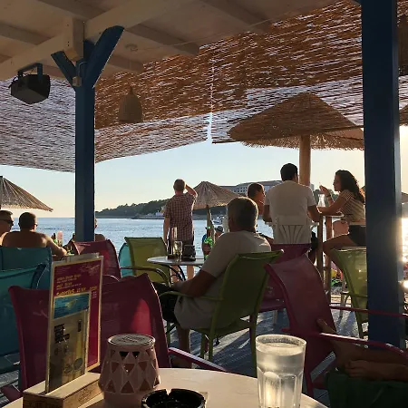 Апартаменти By The Sea *