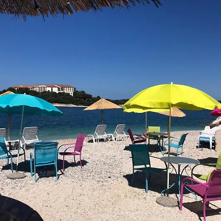 By The Sea Apartment Pula