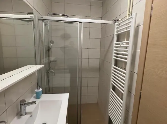 By The Sea Apartman Póla