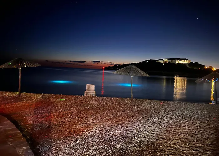 Apartman By The Sea *