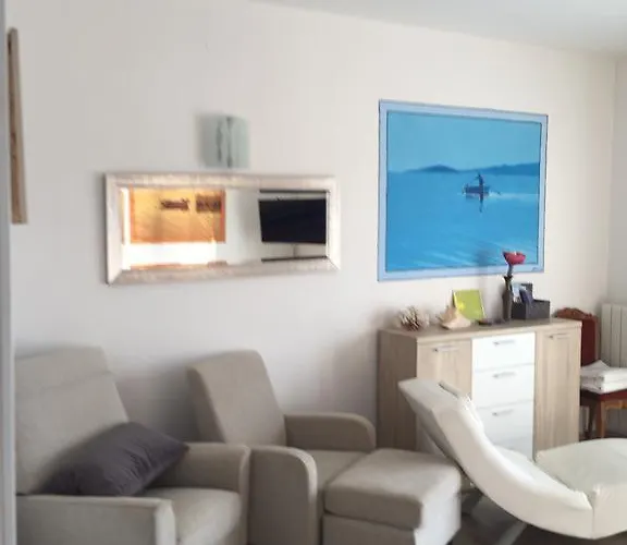 Apartmán By The Sea *