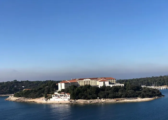 Apartman By The Sea *